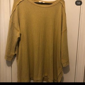 EASEL TOP SIZE M OVERSIZED FREE PEOPLE VIBES